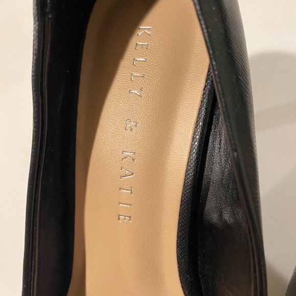 Black Pumps - Kelly and Katie - Picture 3 of 4